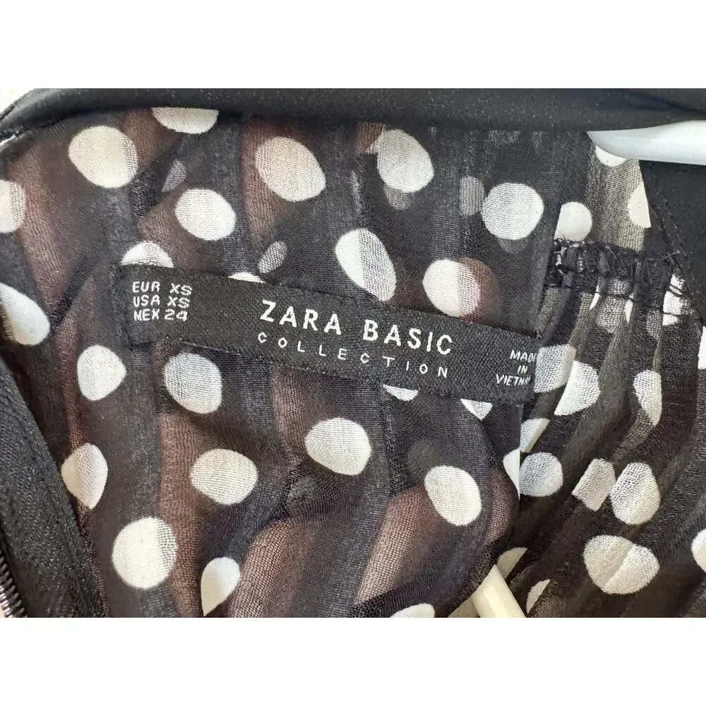 Zara Black & White Polka Dot High Neck Pleated Plisse Long Sleeve Blouse XS